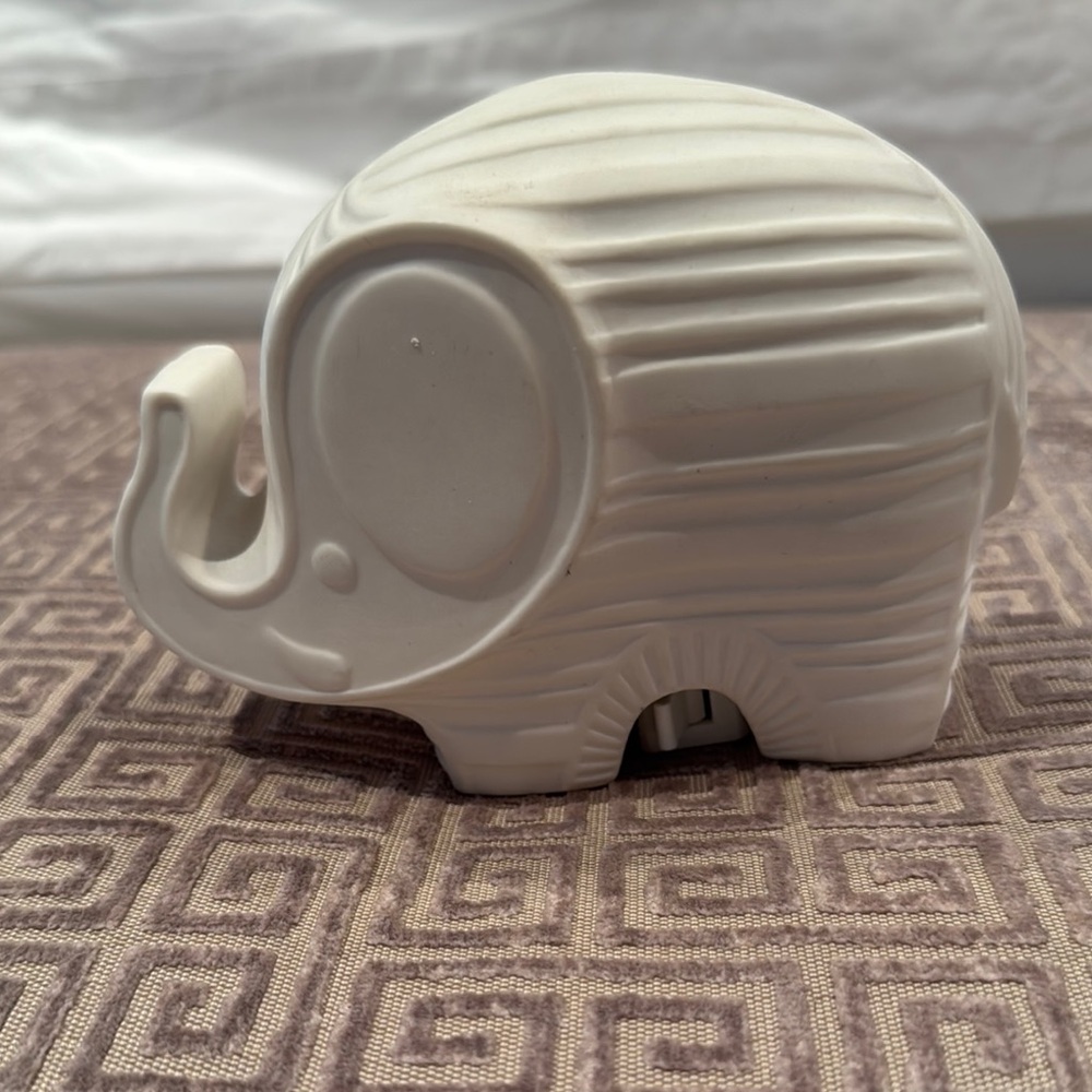 Jonathan Adler white ceramic elephant nightlight